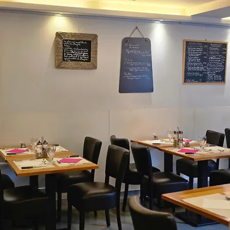 Hotel Restaurant Du Pont Vieux 3*