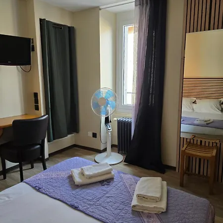 Restaurant Du Pont Vieux Hotel Camarès